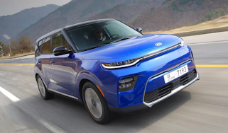 Kia Soul EV - front