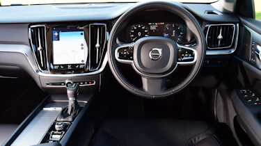 Volvo V60 Cross Country - dash