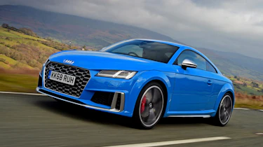 Audi TTS - front
