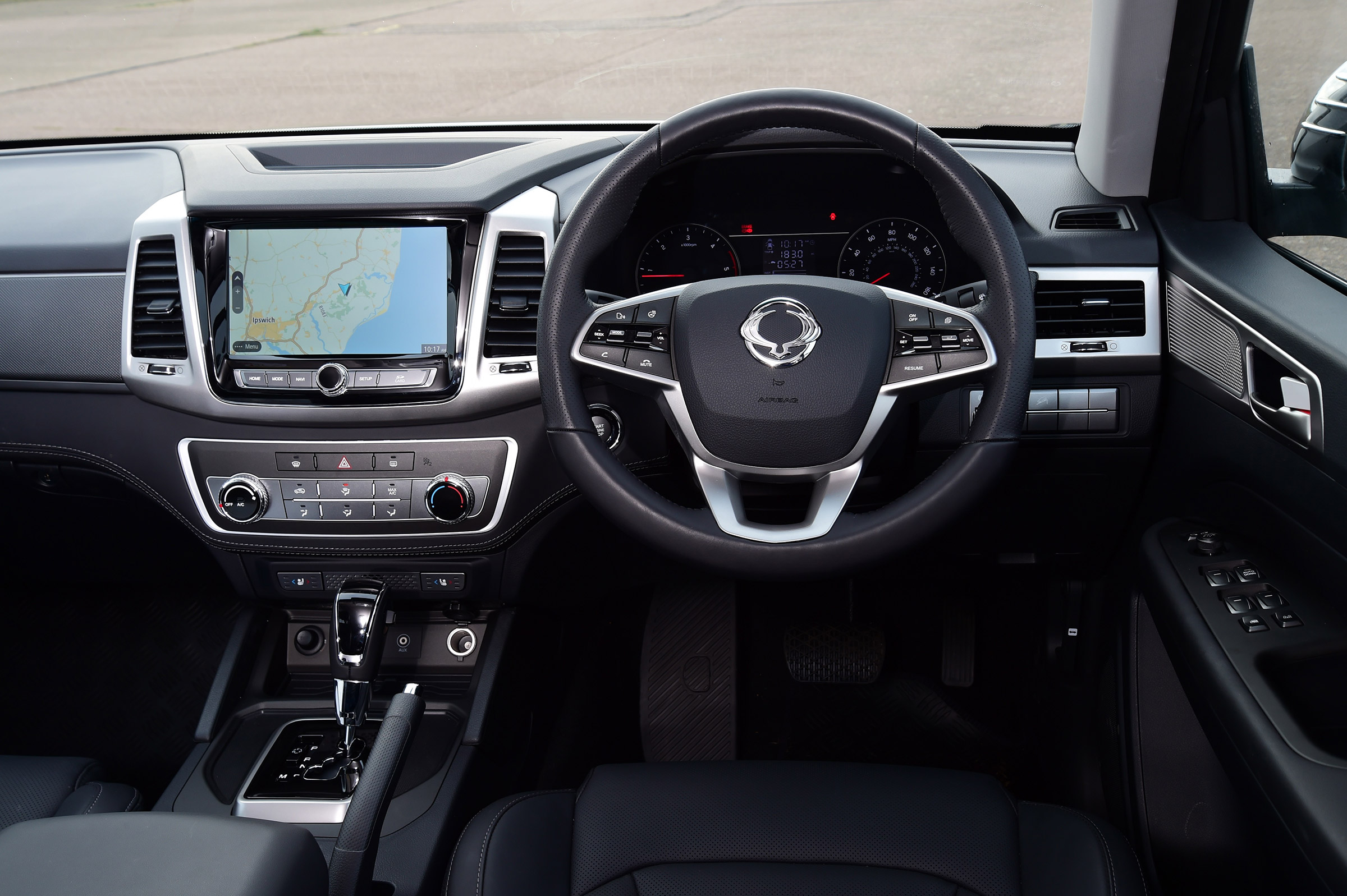 SsangYong Musso - dash