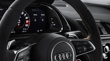 Audi R8 V10 Decennium - steering wheel
