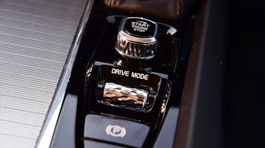 Volvo V60 Cross Country - drive mode