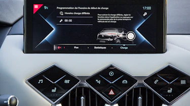 DS 3 Crossback E-Tense - screen