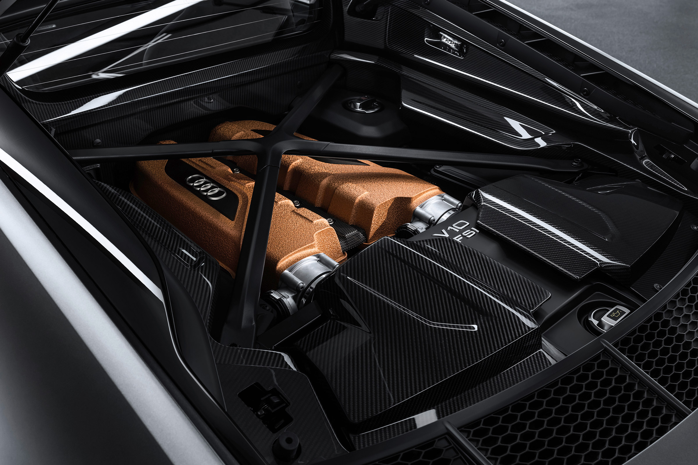 Audi R8 V10 Decennium - engine 