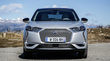 DS 3 Crossback E-Tense - full front static