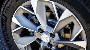 DS 3 Crossback E-Tense - wheel