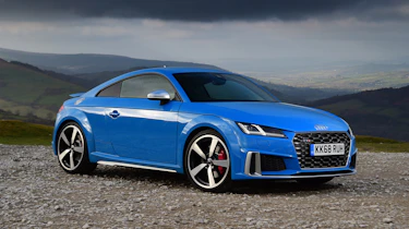 Audi TTS - front static