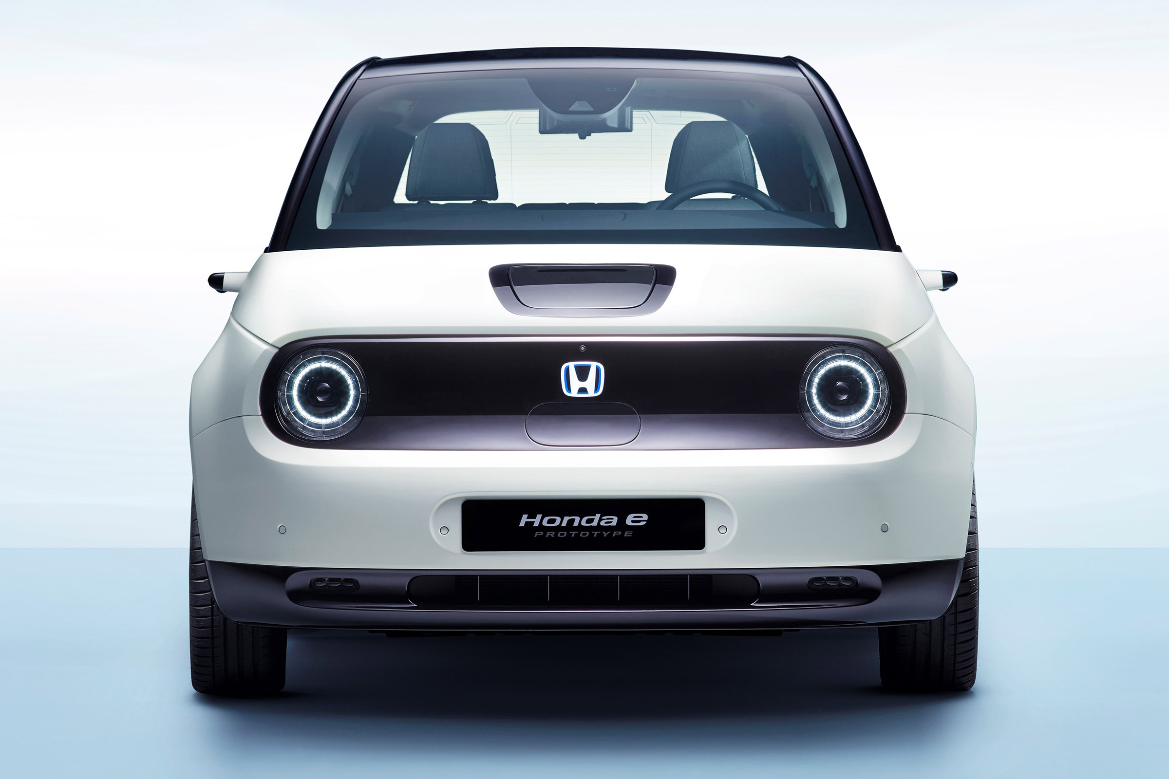 Honda e Prototype - full front