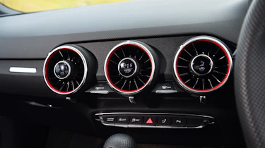 Audi TTS - vents