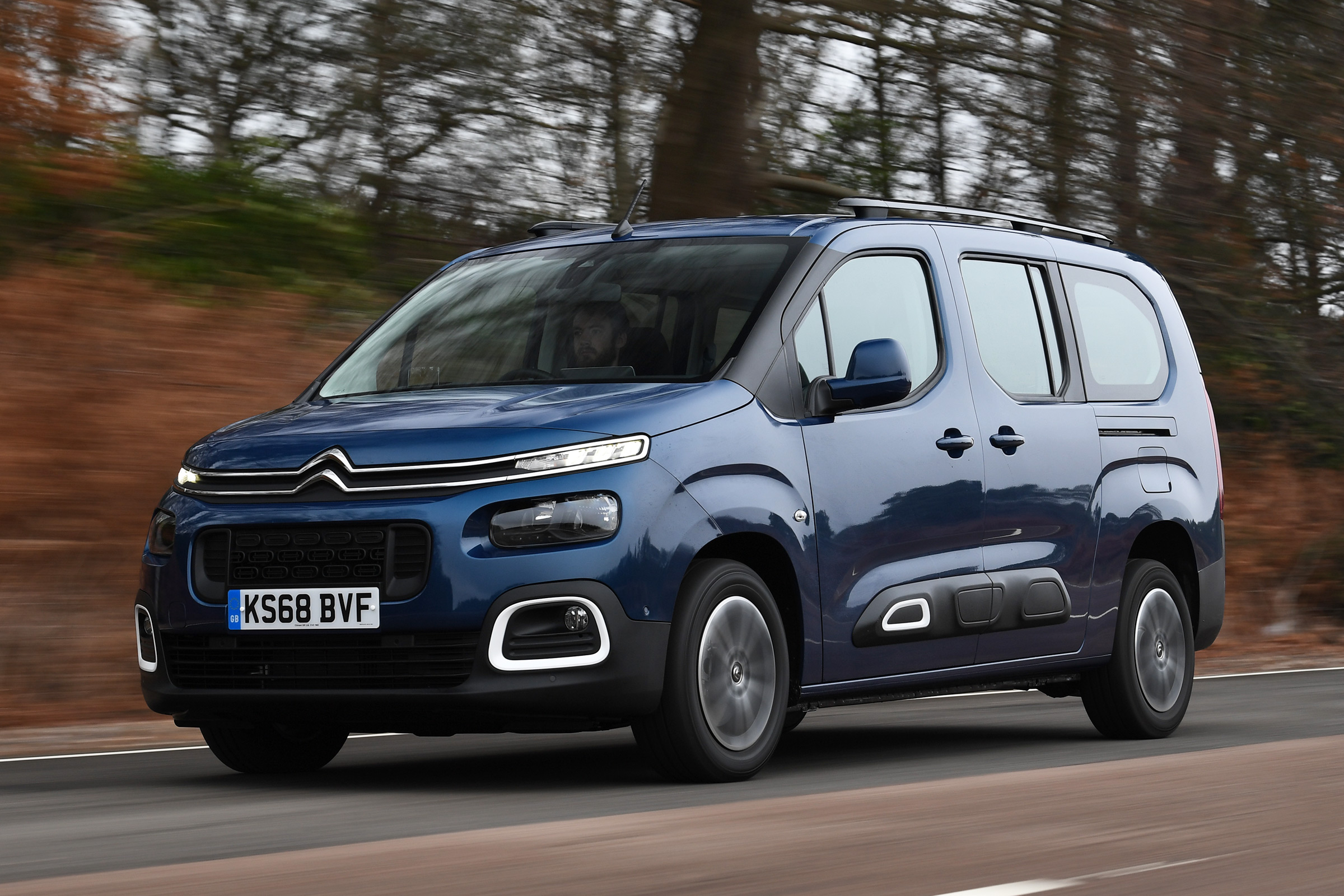 citroen berlingo xl tracking front