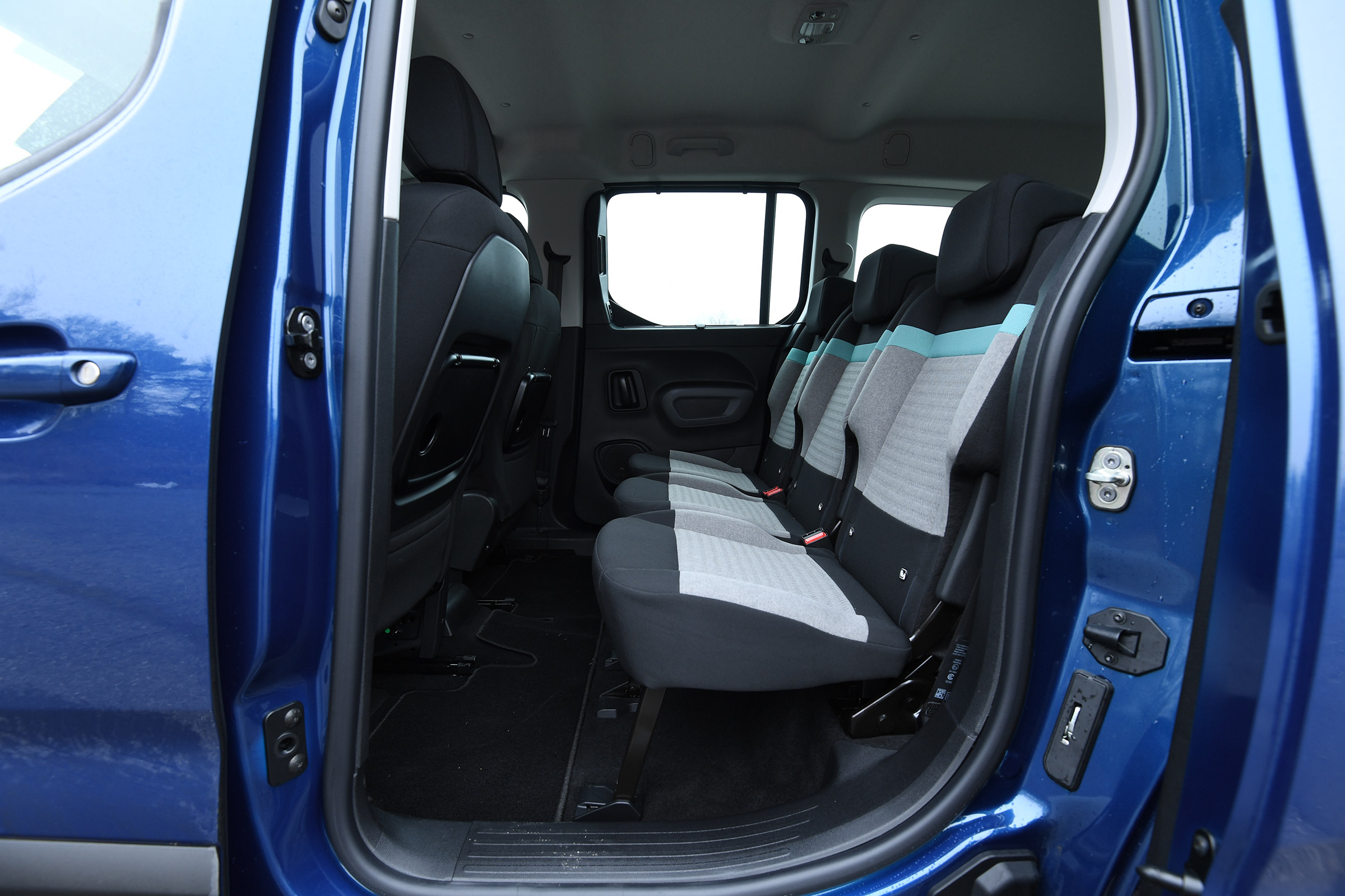 citroen berlingo xl rear seats