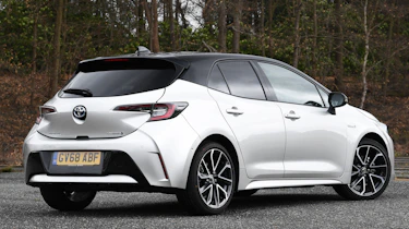 toyota corolla static rear quarter