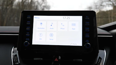 toyota corolla infotainment