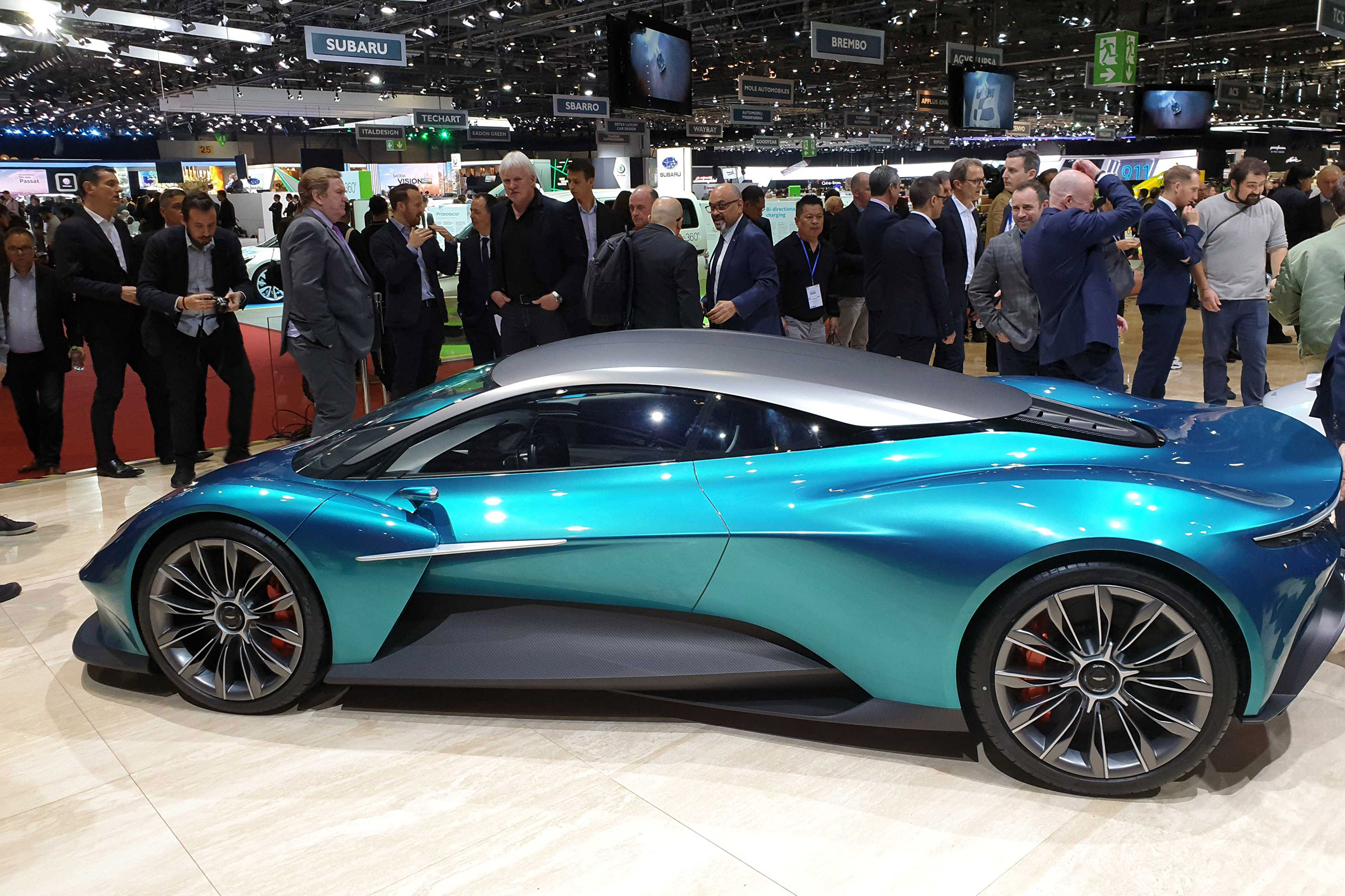 Aston Martin Vanquish Vision concept - Geneva side