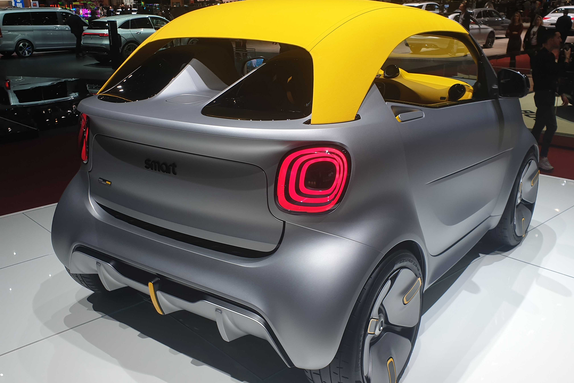Smart Forease+ - rear