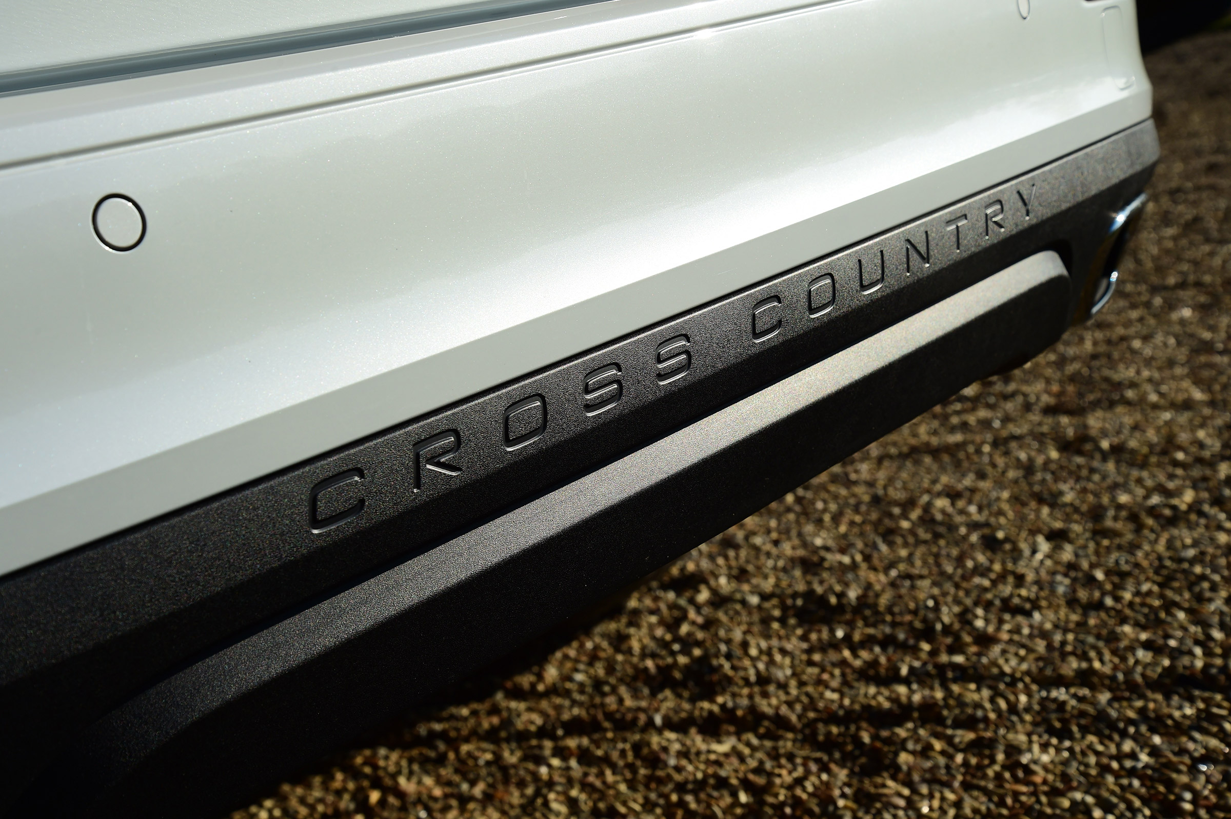 Volvo V60 Cross Country - Cross Country badge