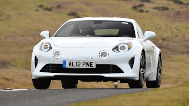 Alpine A110 Pure - front action