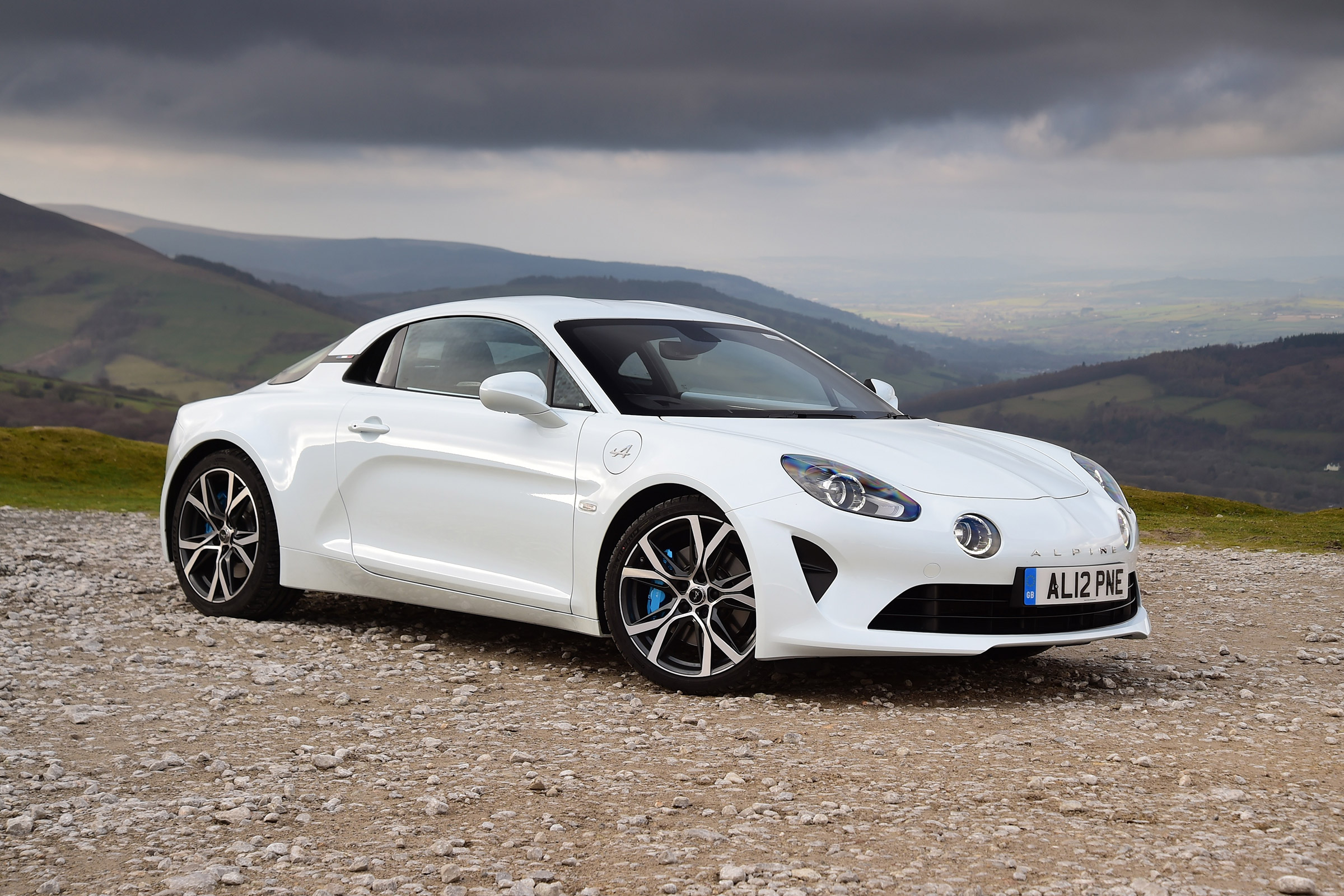 Alpine A110 Pure - front static