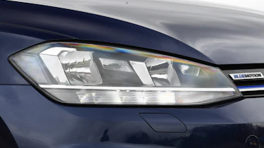 vw golf headlight