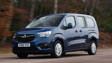 vauxhall combo life xl tracking front