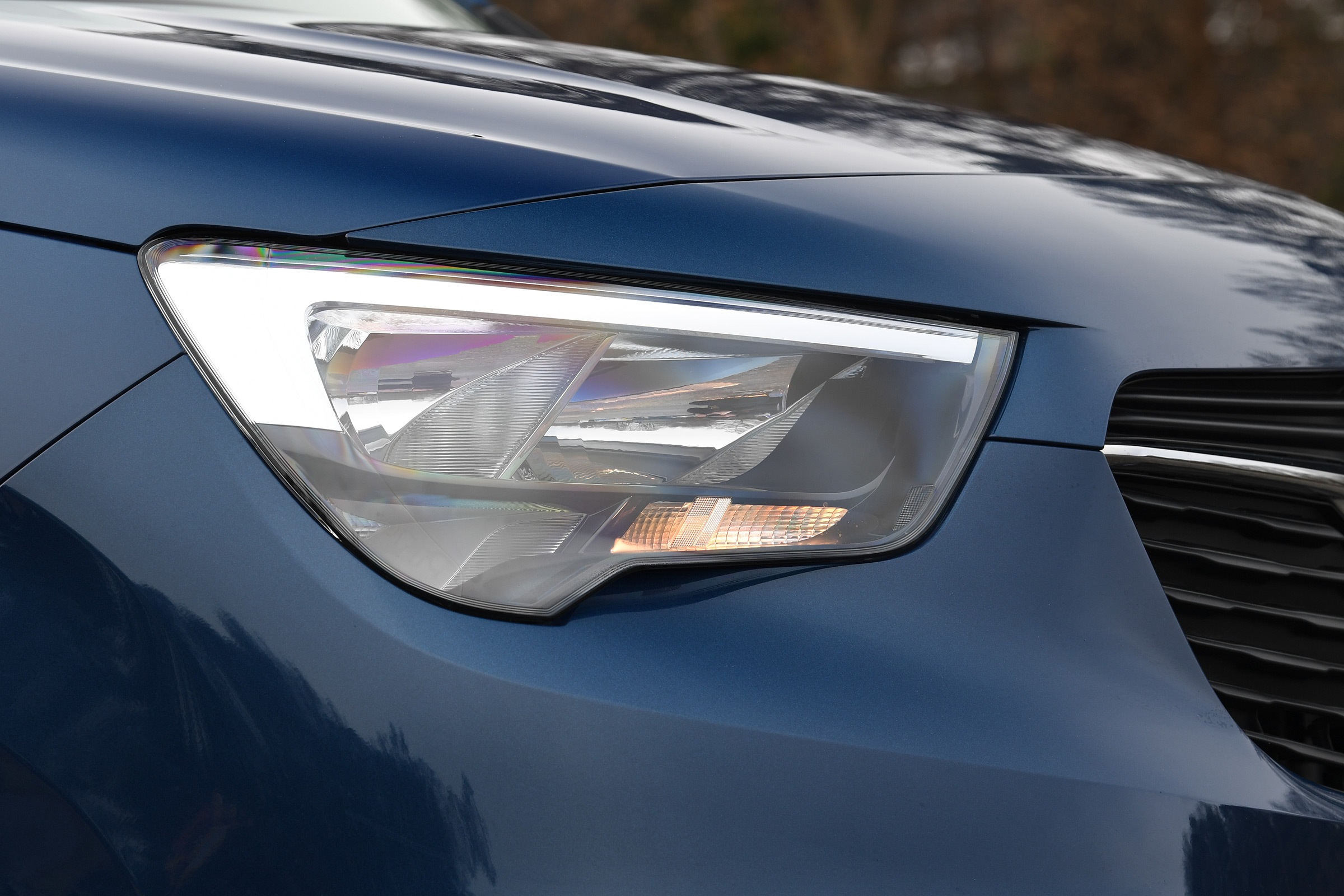 vauxhall combo life xl headlight