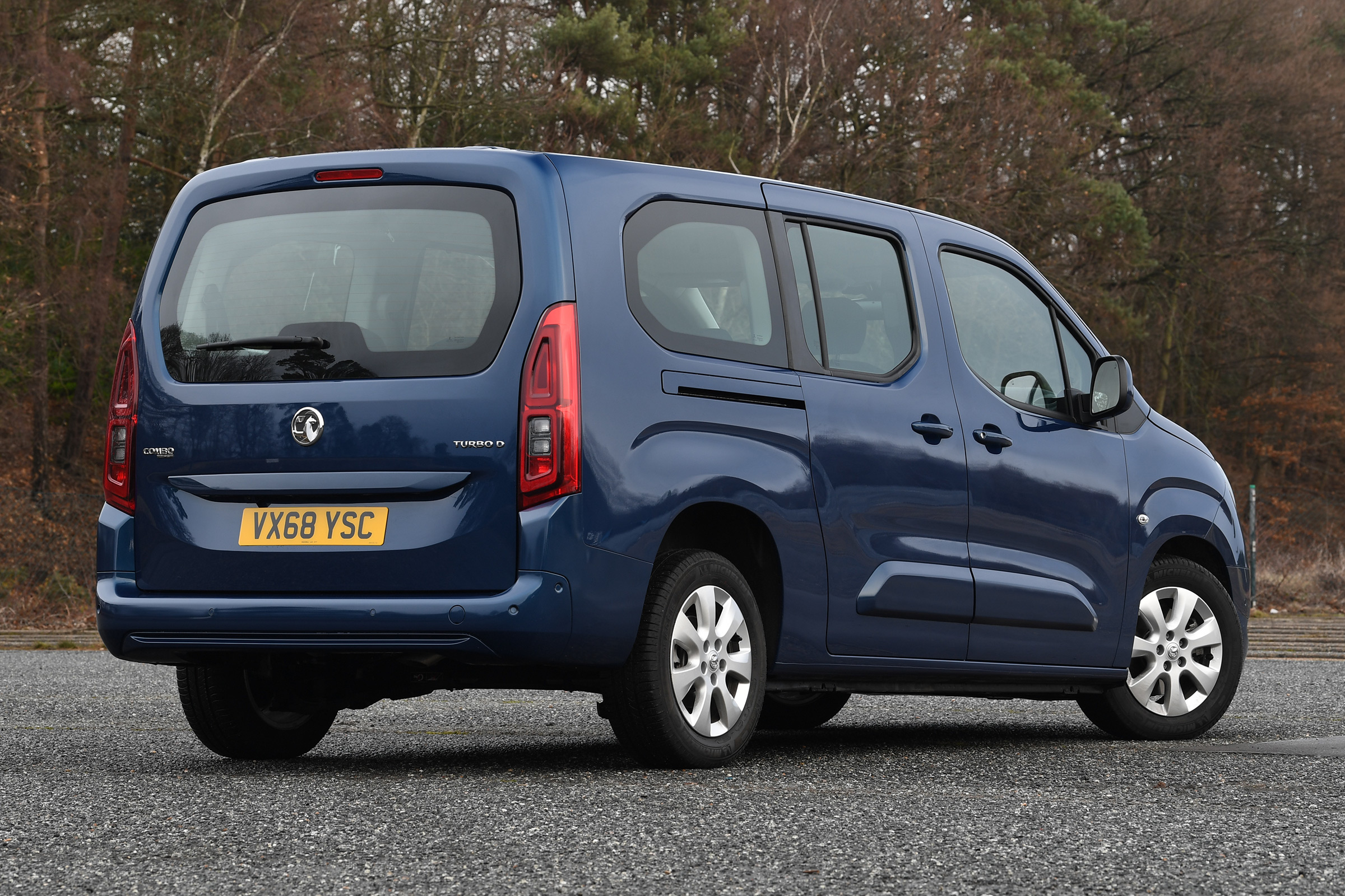 vauxhall combo life xl static rear