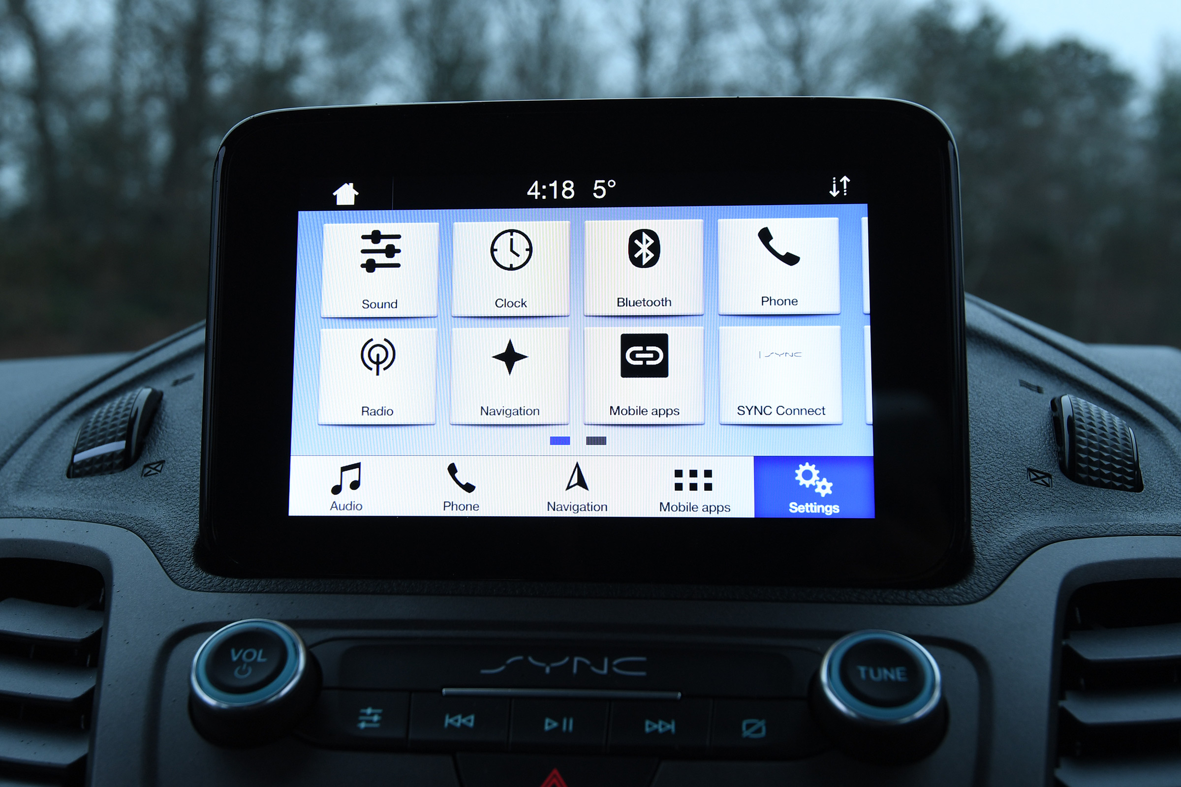 ford grand tourneo connect infotainment