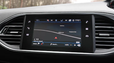 peugeot 308 infotainment