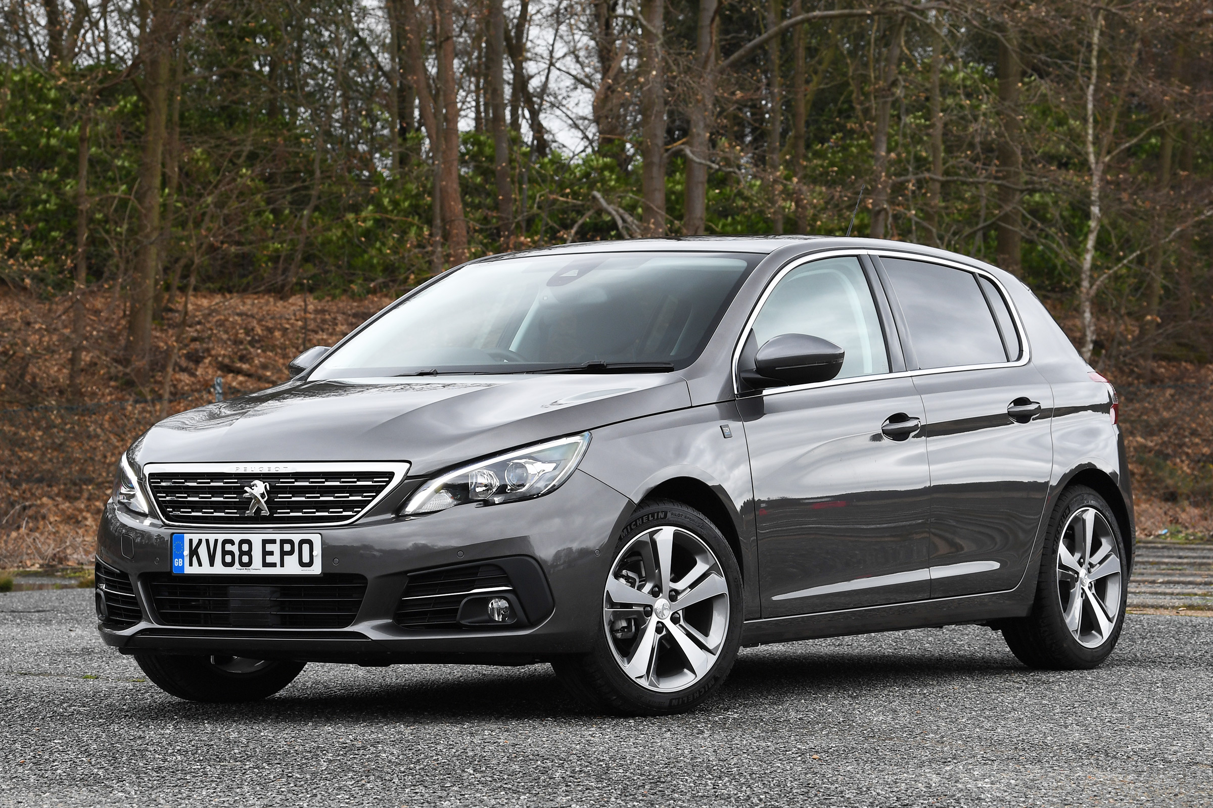 peugeot 308 static front quarter