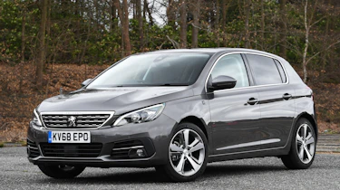 peugeot 308 static front quarter