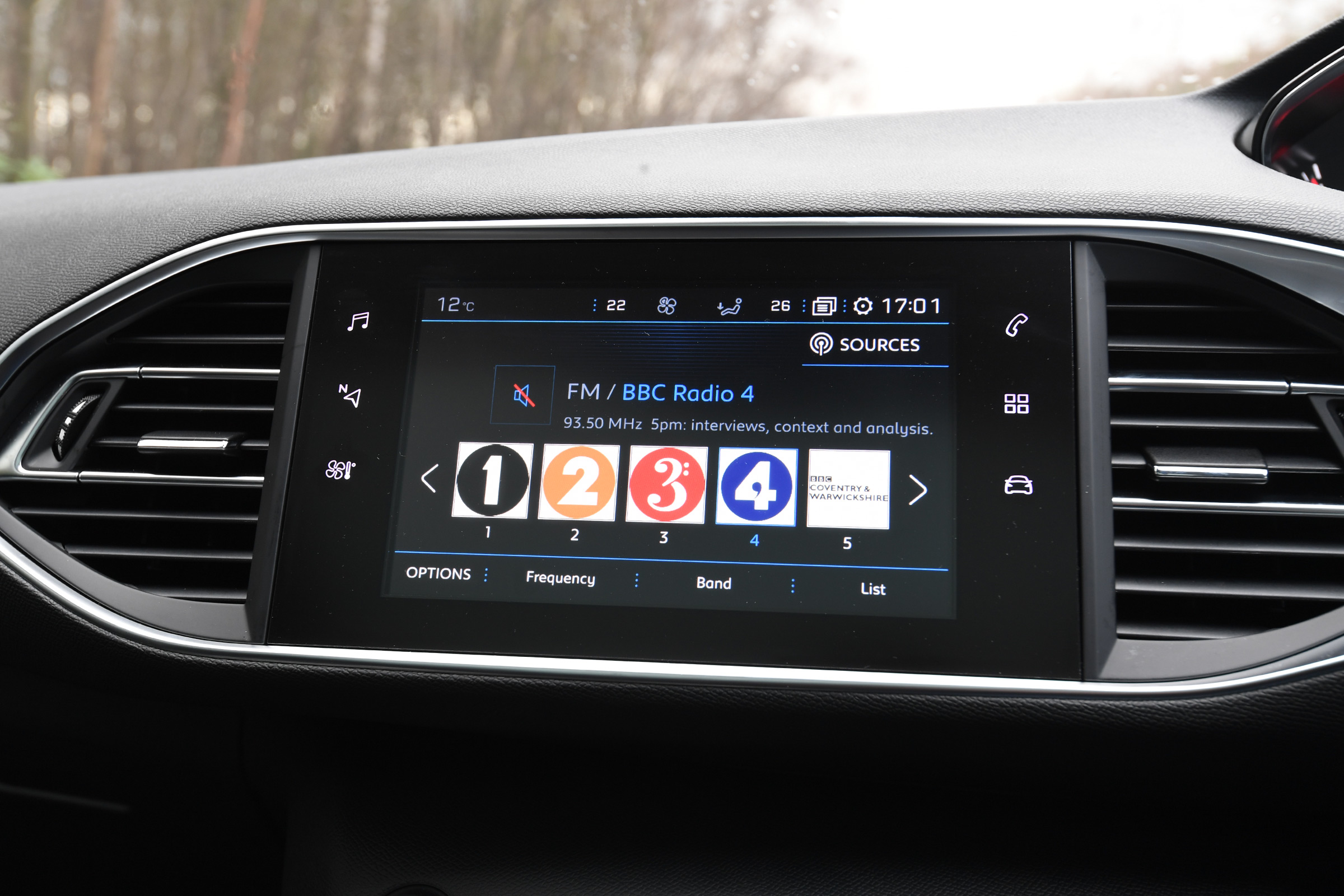 peugeot 308 infotainment