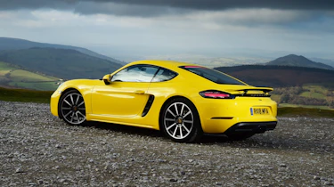 Porsche 718 Cayman - rear static