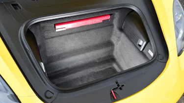 Porsche 718 Cayman - front boot
