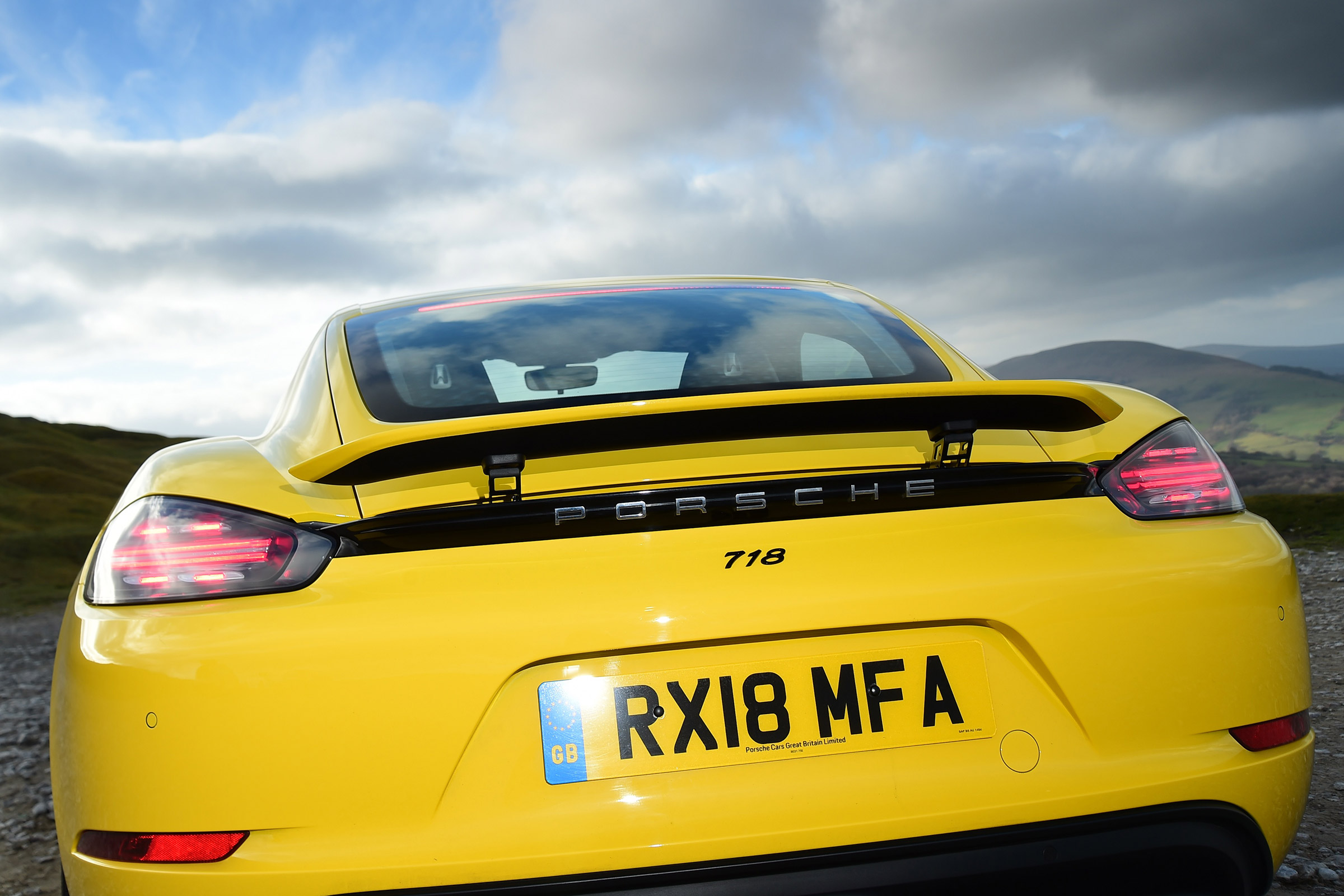 Porsche 718 Cayman - rear detail