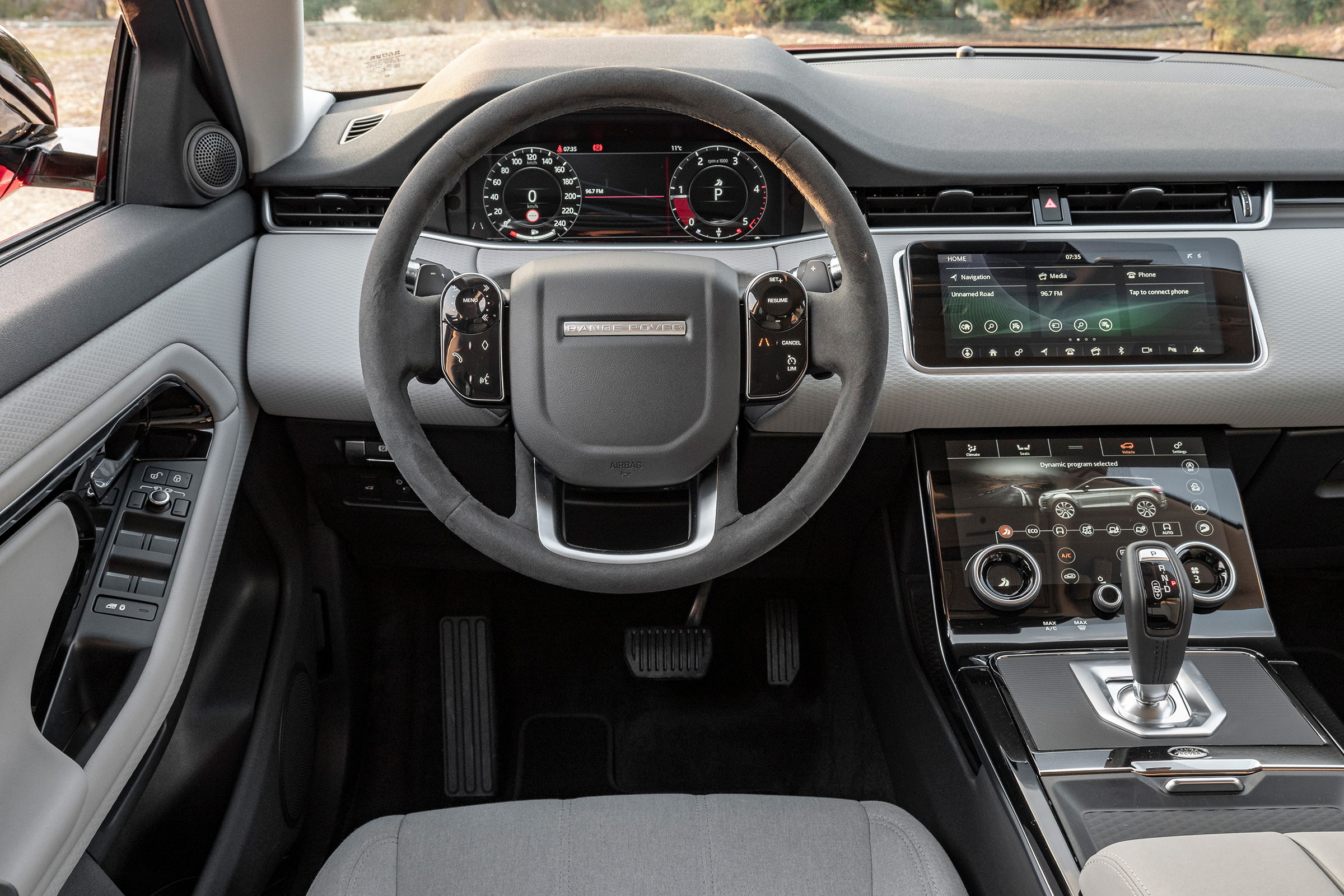 Range Rover Evoque - interior
