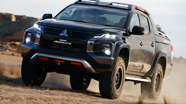 Mitsubishi Triton Absolute - front static