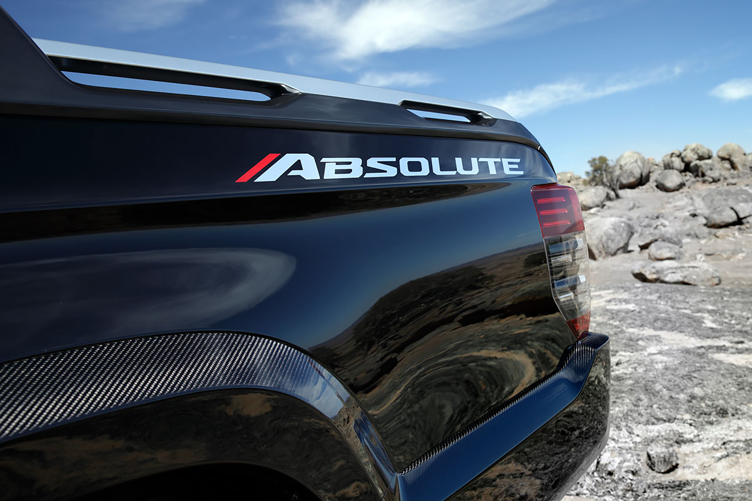Mitsubishi Triton Absolute - badge