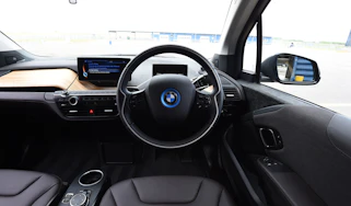vauxhall grandland x long termer