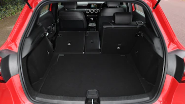 Mercedes A 180 SE - boot