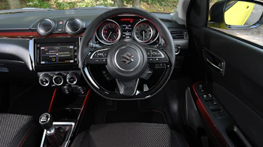 Suzuki Swift Sport - final report dash