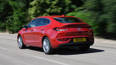 Hyundai i30 Fastback rear