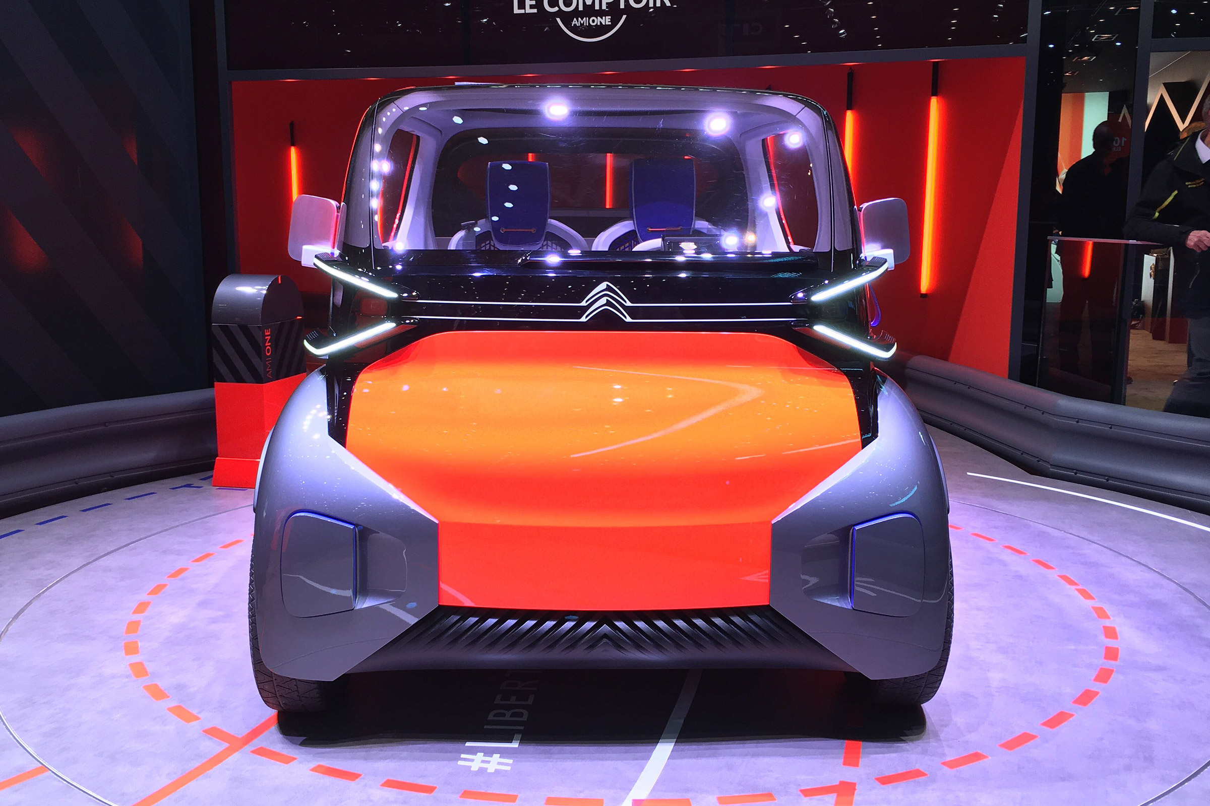 Citroen AMI ONE concept - Geneva full front