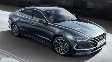 Hyundai Sonata - front