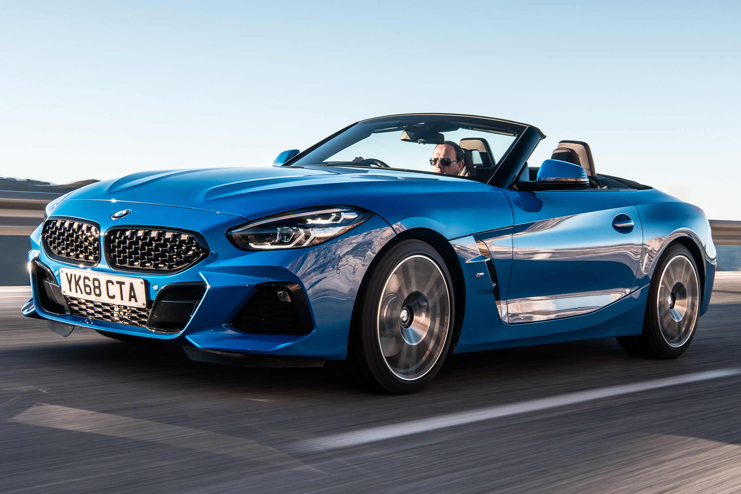 BMW Z4 - front tracking