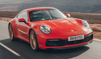 Porsche 911 Carrera S - front tracking