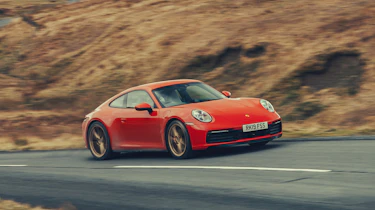 Porsche 911 Carrera S - front cornering