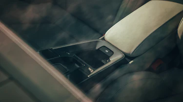 Porsche 911 Carrera S - arm rest