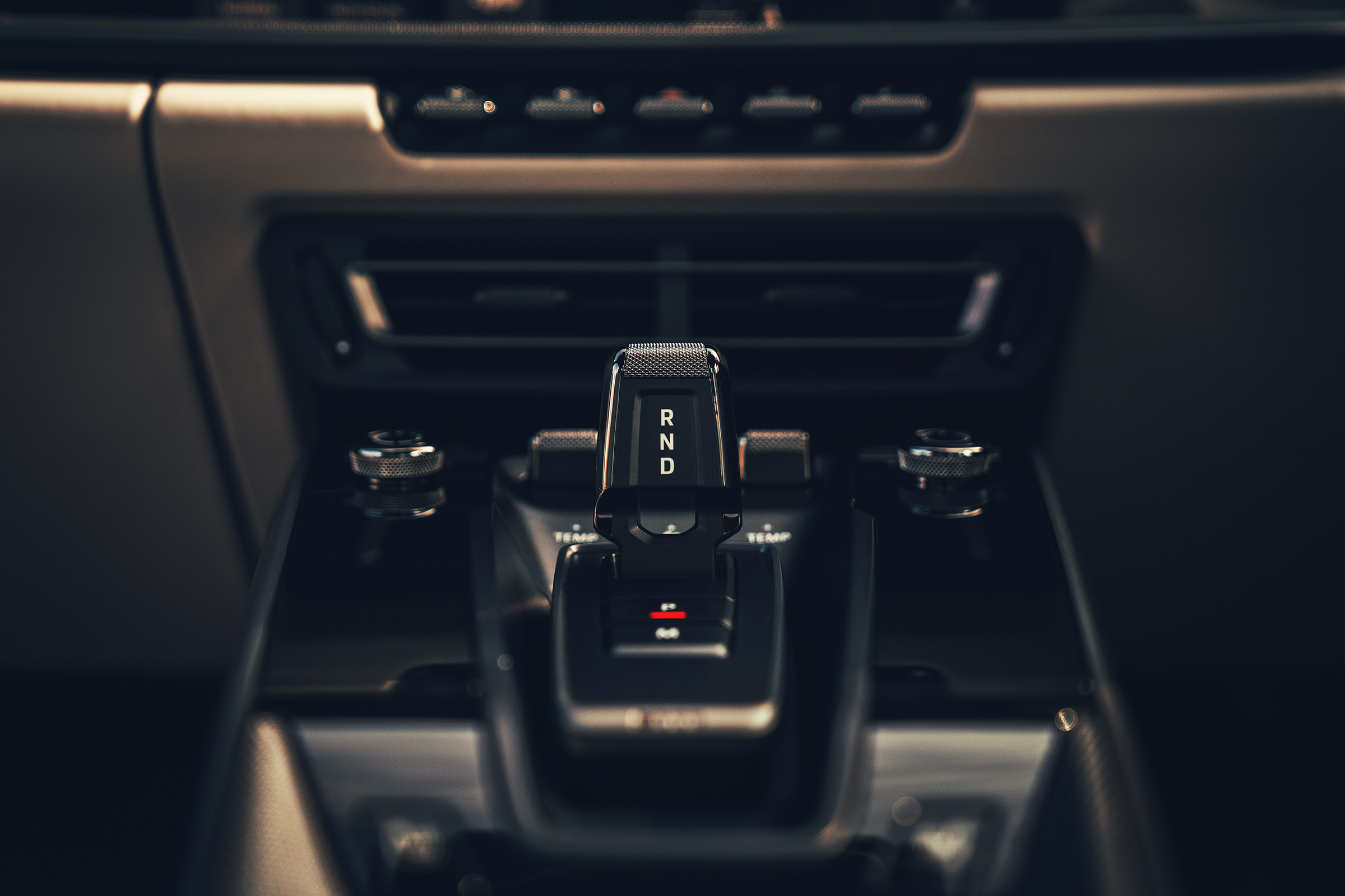 Porsche 911 Carrera S - gearstick