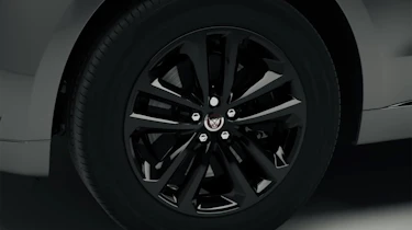 Jaguar F-Pace Chequered Flag - wheel
