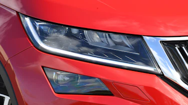 skoda kodiaq l&k headlight